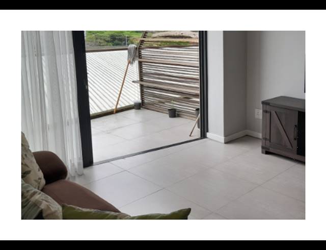 1 BEDROOM SECTIONAL TITLE FOR SALE IN BALLITO CENTRAL
